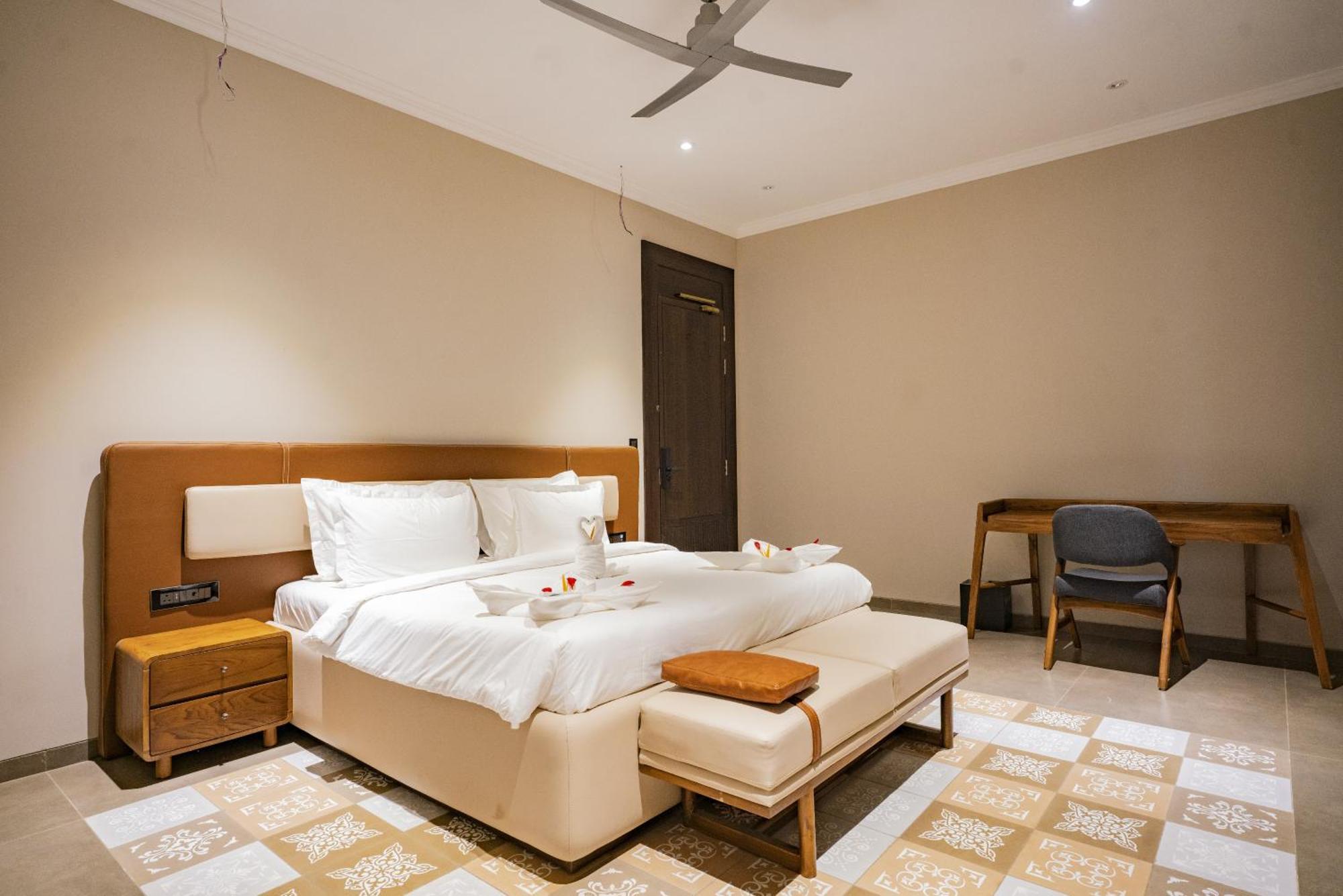 Maira Resort And Convention Centre Rāipur Buitenkant foto