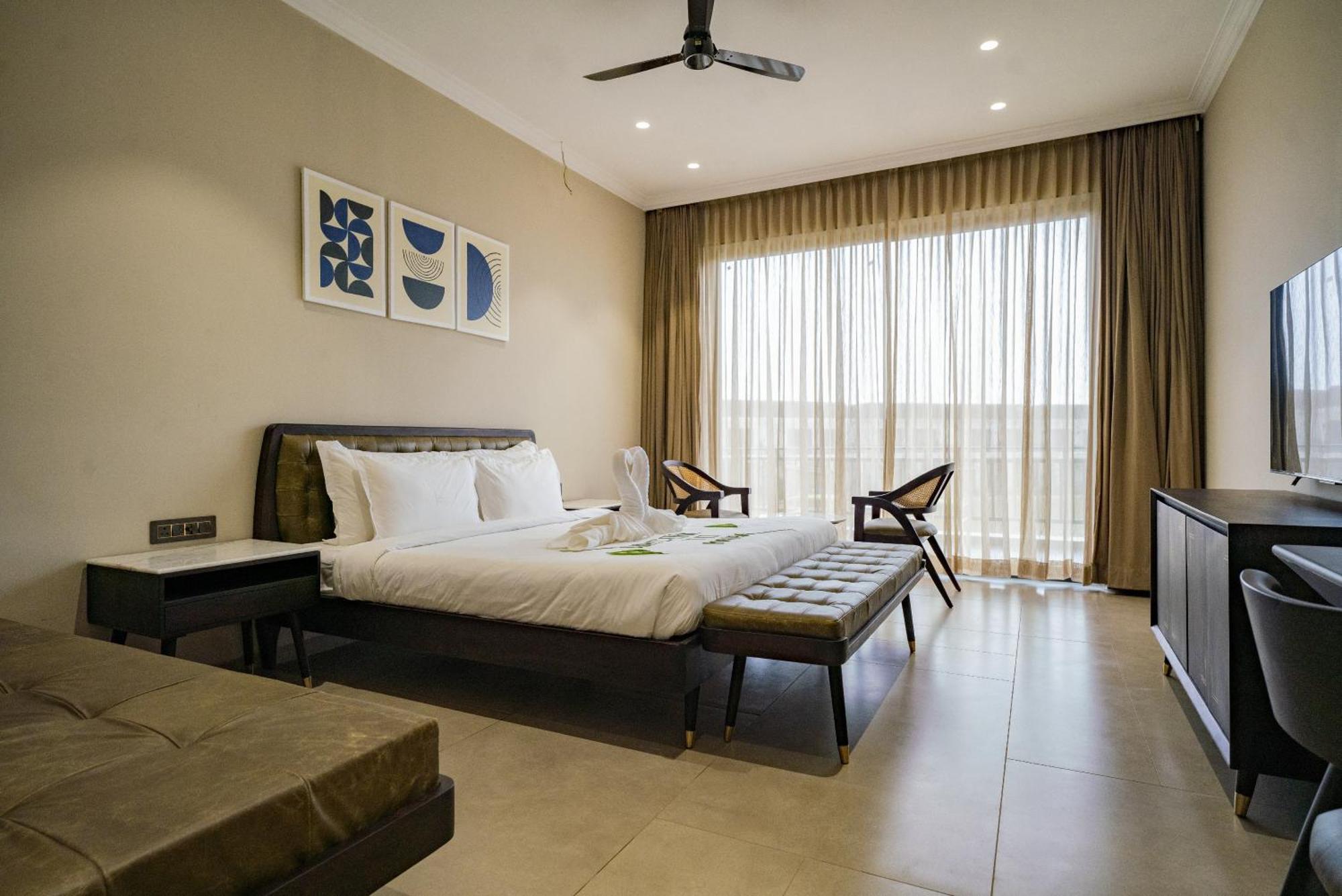 Maira Resort And Convention Centre Rāipur Buitenkant foto